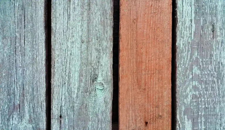 Voici quelle lasure choisir pour protéger votre bois extérieur