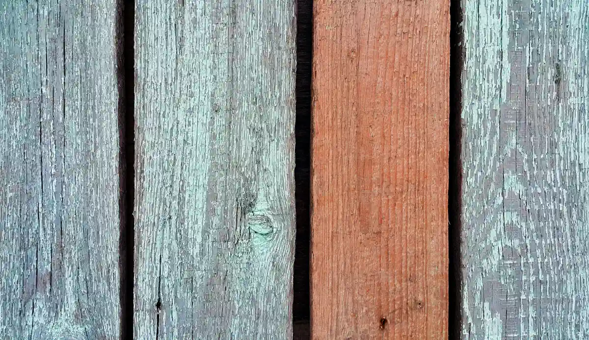 Quelle lasure choisir pour protéger votre bois extérieur ?