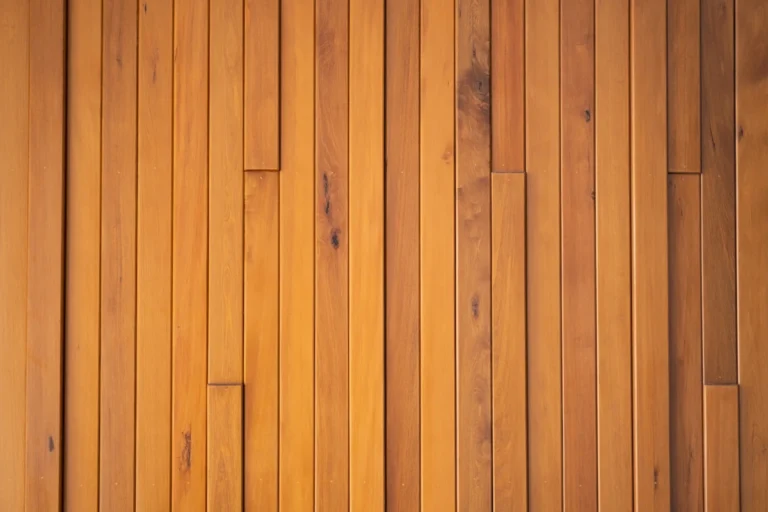 Voici quels bois évitent les coulures sur vos murs