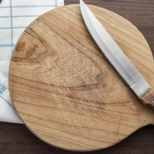 Quelle essence de bois privilégier pour votre planche à découper ?