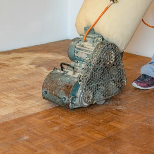 Votre parquet ancien peut-il retrouver son éclat d’origine ?